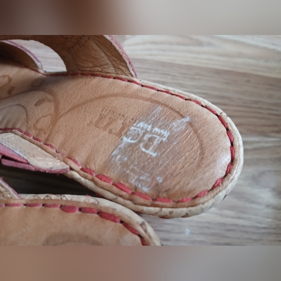 Born Red Leather Wedge Sandals - Picture 3 of 10